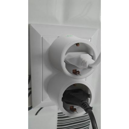 Osram - SMART+ SCHUKO nutipistik 2300W/230V/10A valge
