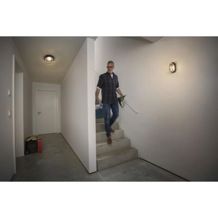 Osram - välisseinale paigaldatav seinavalgusti BULKHEAD 1xE27/10W/230V IP54 must