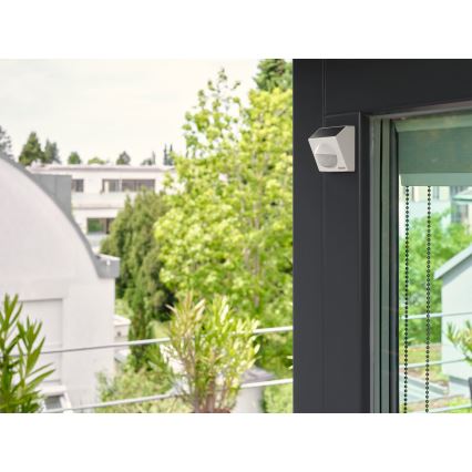 Osram - Välitingimustele mõeldud päikeseenergial töötav liikumisandur SMART+ 3,7 V valge IP65 Wi-Fi 800 mAh