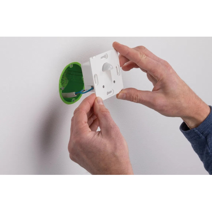 Paulmann 92923 - LED/1,1W Trepivalgusti anduriga WAND 230V 2700K