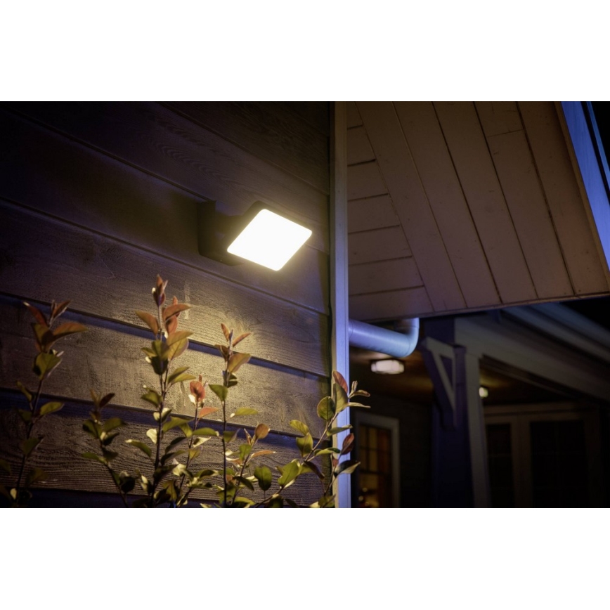 Philips - LED RGBW Hämardatav väliprožektor Hue DISCOVER 2xLED/15W/230V 2000-6500K IP44