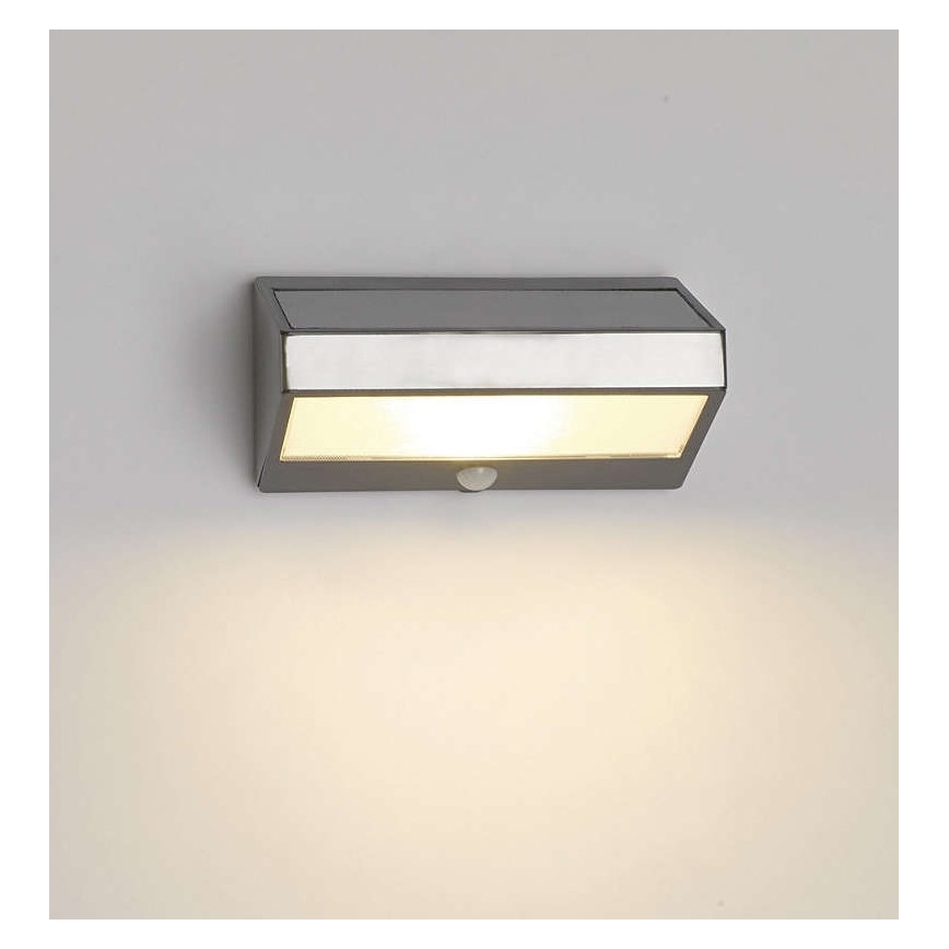 Philips 17811/47/16 - LED Päikesepaneeliga valgusti anduriga MYGARDEN GREENHOUSE LED/15W IP44