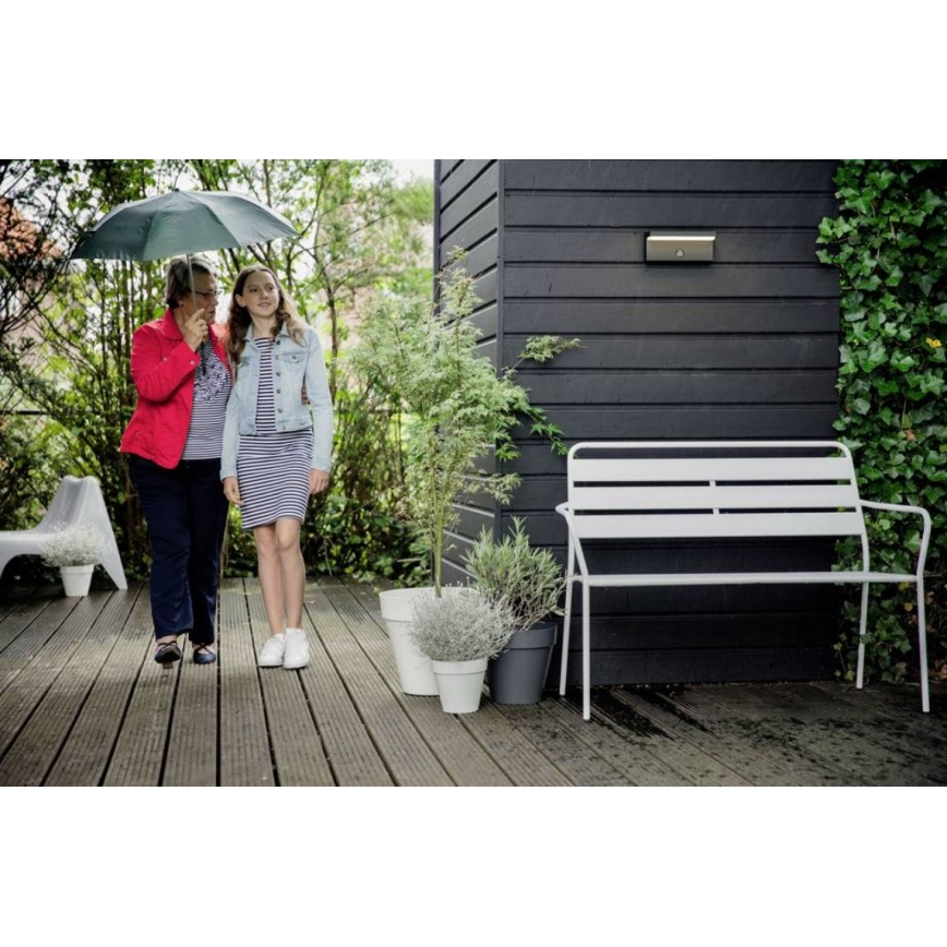 Philips - LED Väli seinavalgusti koos anduriga BUSTAN LED/3,8W/230V 2700K IP44