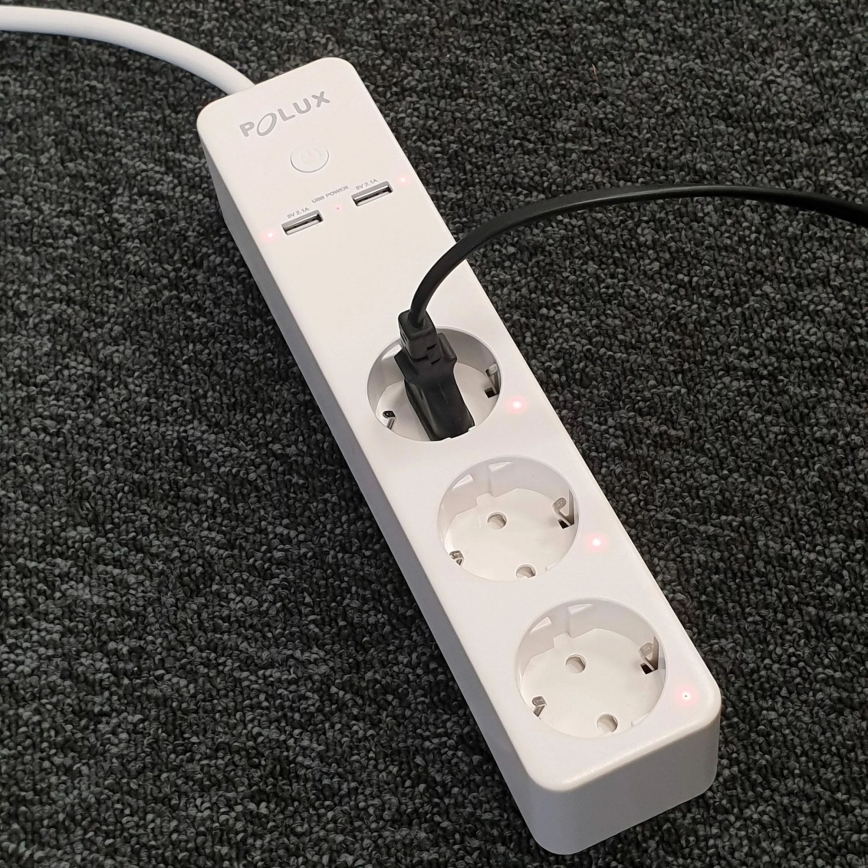 Pikendusjuhe SMART lülitiga 1,5m + 2xUSB/Wi-Fi Tuya SCHUKO