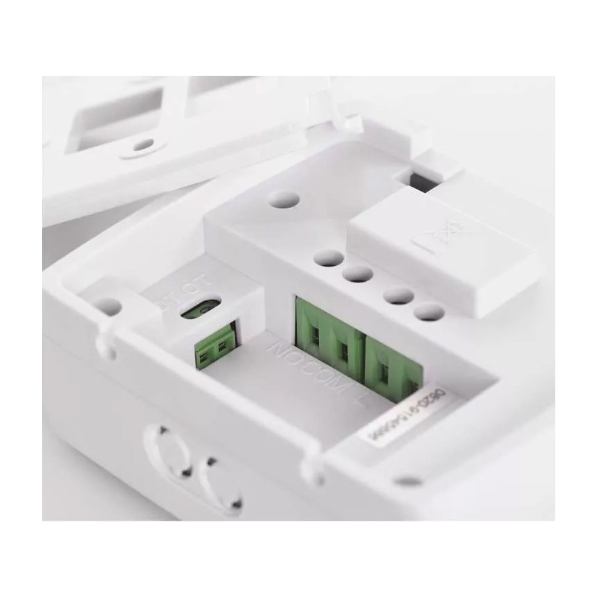 Programmeeritav termostaat 230V+2xAA