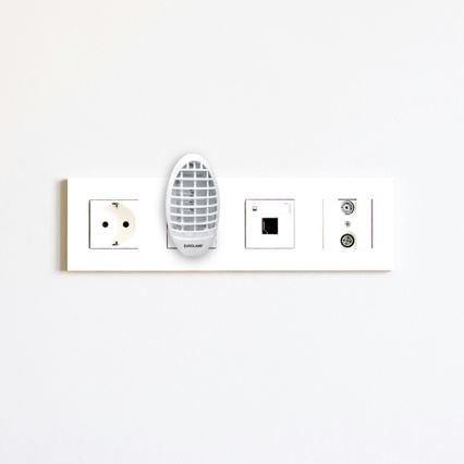 Putukate ja sääskede peleti 1,5W/230V