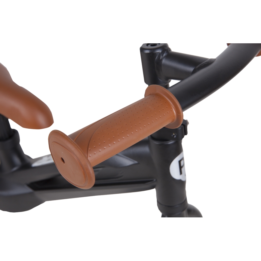 QPlay - Jooksuratas RACER AIR must/pruun