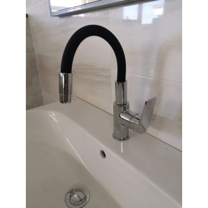 RAV Slezák CO119.0/15 - Köögisegisti painduva voolikuga COLORADO 25 cm must/läikiv kroom