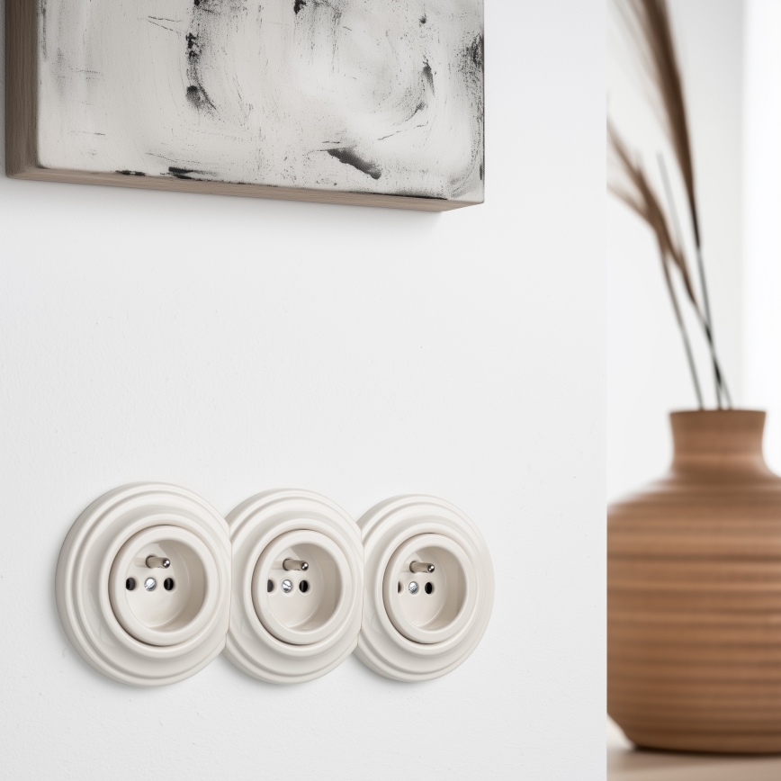 Reblig - kolmikpistikupesa retrostiilis raamiga, 230 V, beež
