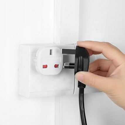 Reisiadapter UK/EU 230V valge