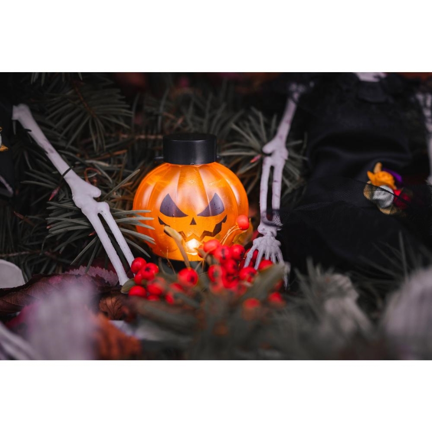 KOMPLEKT 6x LED Kaunistus HALLOWEEN LED/1xCR2032/soe valge kõrvitsad