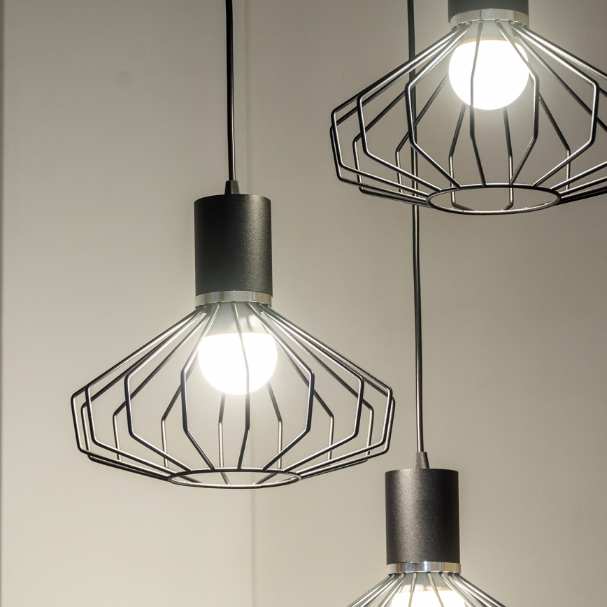 Ripplamp kaabliga SOLANO 3xE27/15W/230V must/läikiv kroom