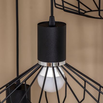 Ripplamp kaabliga SOLANO 3xE27/15W/230V must/läikiv kroom