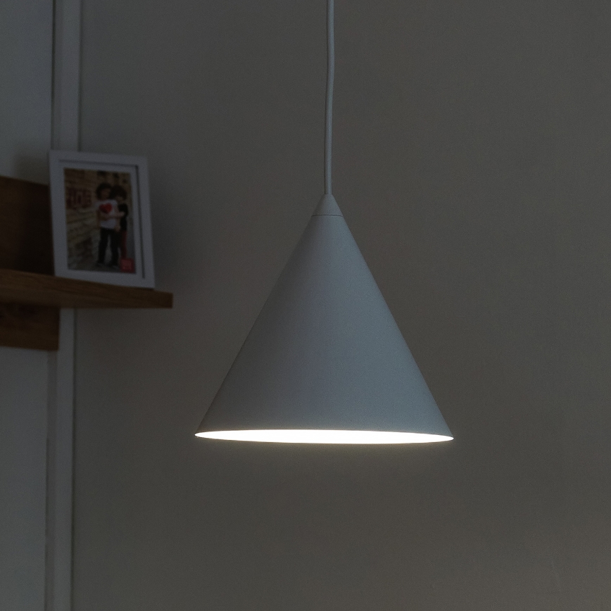 Rippvalgusti kaabliga ETNA II 1xE27/15W/230V läbimõõt 18,5 cm valge
