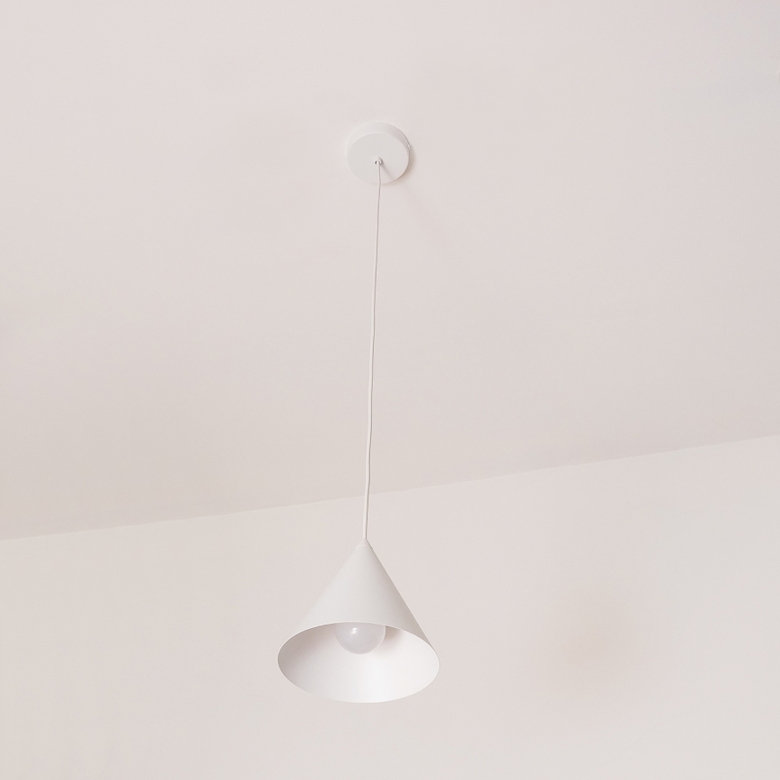 Rippvalgusti kaabliga ETNA II 1xE27/15W/230V läbimõõt 18,5 cm valge