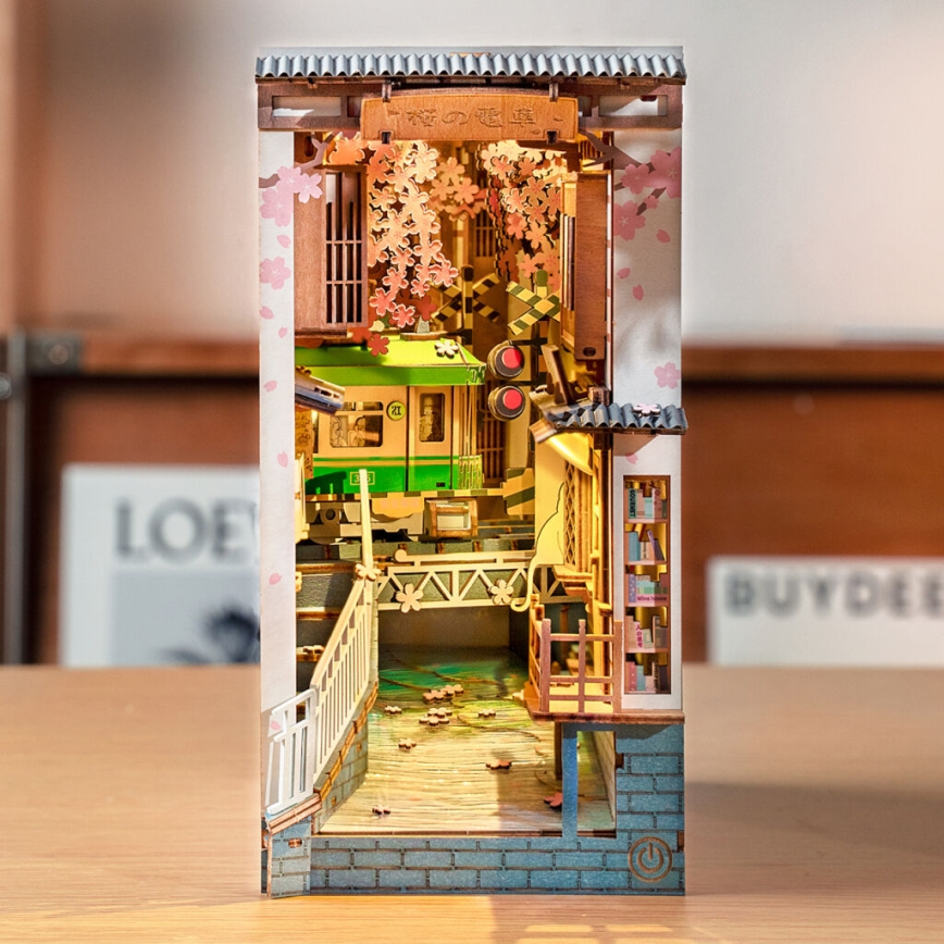 RoboTime - LED Raamatuhoidja Sakura alley 2xAAA