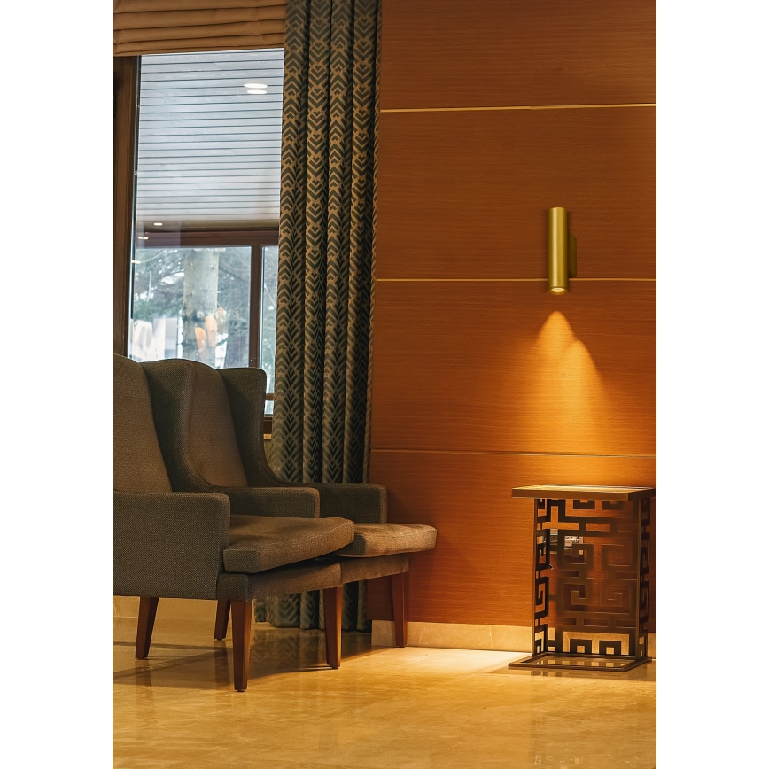 Searchlight - seinavalgusti BEACON 2xGU10/10W/230V kuldne