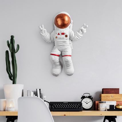 Seinakaunistus 47x35 cm astronaut vask