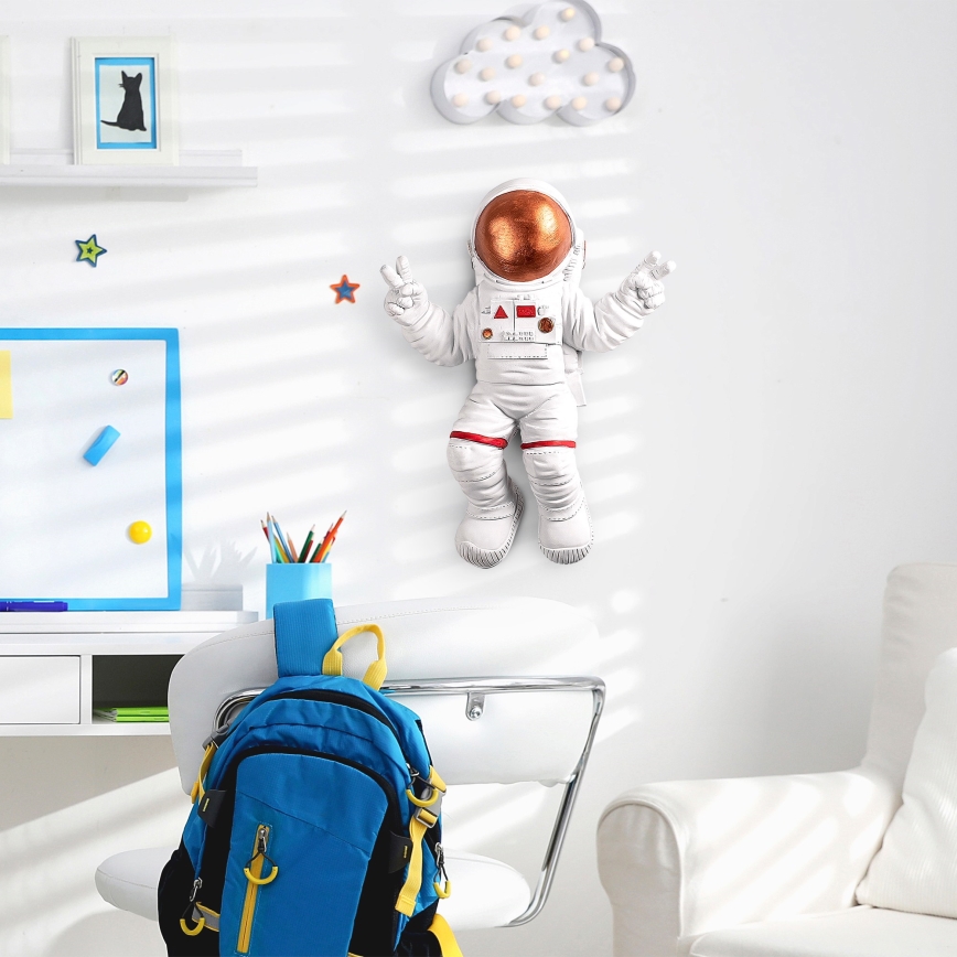 Seinakaunistus 47x35 cm astronaut vask