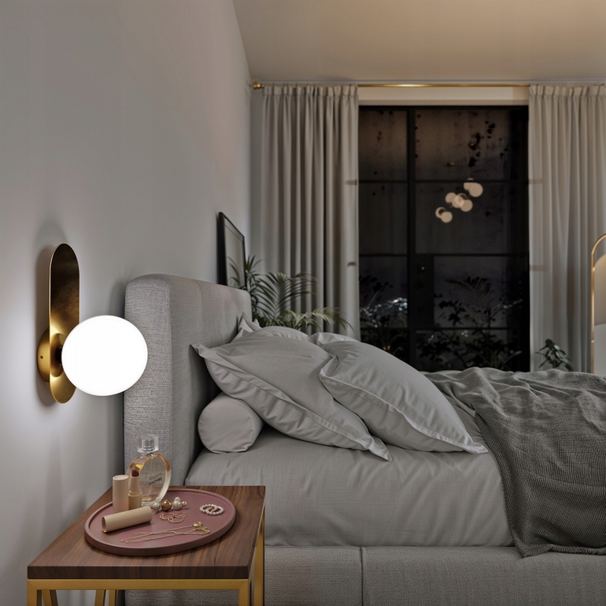 Seinavalgusti 1xE27/40W/230V kuldne/valge