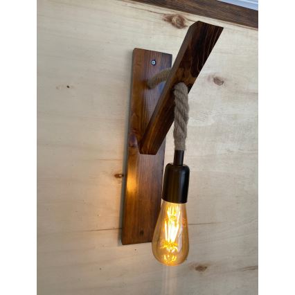 Seinavalgusti AHSAP 1xE27/40W/230V, männipuit pähkli viimistlusega