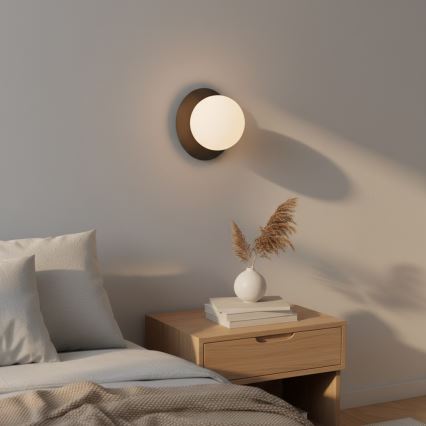 Seinavalgusti AMERICANA 1xG9/8W/230V must