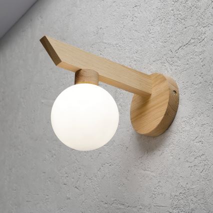 Seinavalgusti ANTONIO 1xG9/5W/230V tamm/valge
