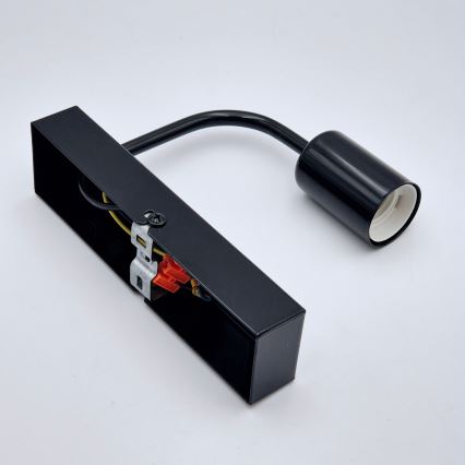 Seinavalgusti ASTRID 1xE27/60W/230V läikiv must