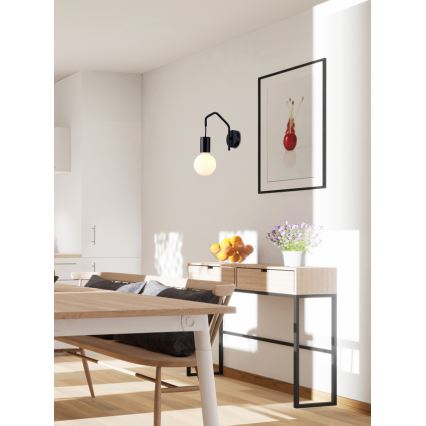 Seinavalgusti BASSO 1xE27/40W/230V must