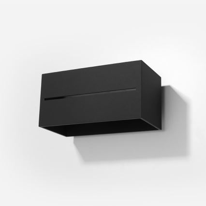 Seinavalgusti LOBO 2xG9/40W/230V must