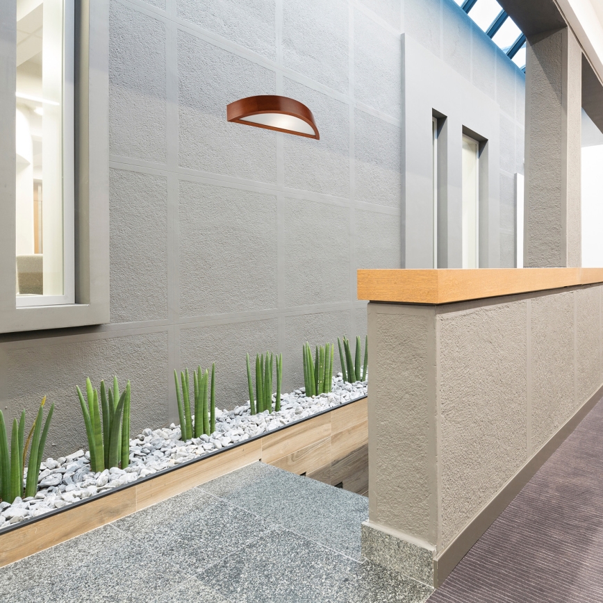 Seinavalgusti NATURAL 1xE27/60W/230V männipuit/pruun