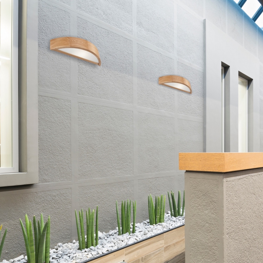 Seinavalgusti OAK 1xE27/60W/230V, tammepuidust