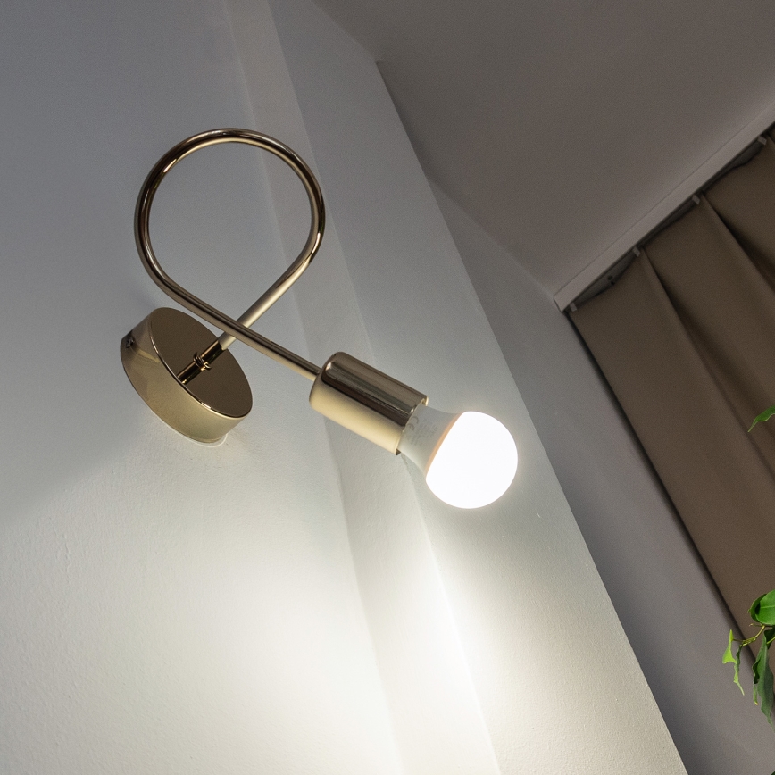 Seinavalgusti OXFORD 1xE27/15W/230V, kuldne