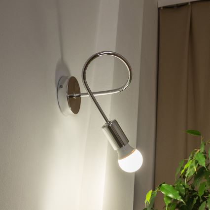 Seinavalgusti OXFORD 1xE27/15W/230V läikiv kroom