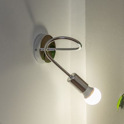 Seinavalgusti OXFORD 1xE27/15W/230V läikiv kroom
