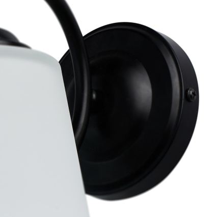 Seinavalgusti PAFOS 1xE27/15W/230V must