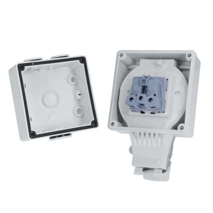Niiskuskindel pistikupesa 230V/16A IP66
