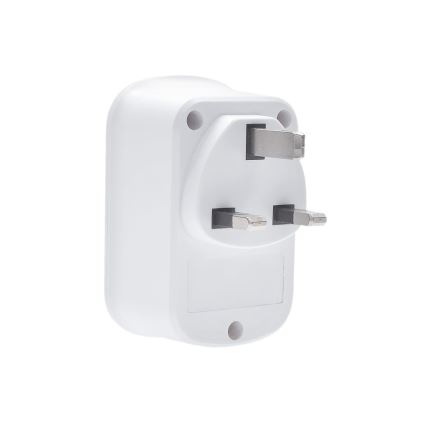 Reisiadapter UK-pistikule 230V 2x USB-A + 1x USB-C