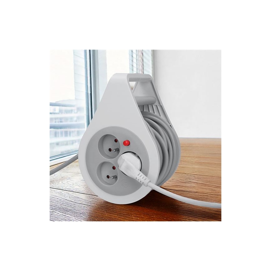 Rulliga pikendusjuhe 3-pesaline 10 m