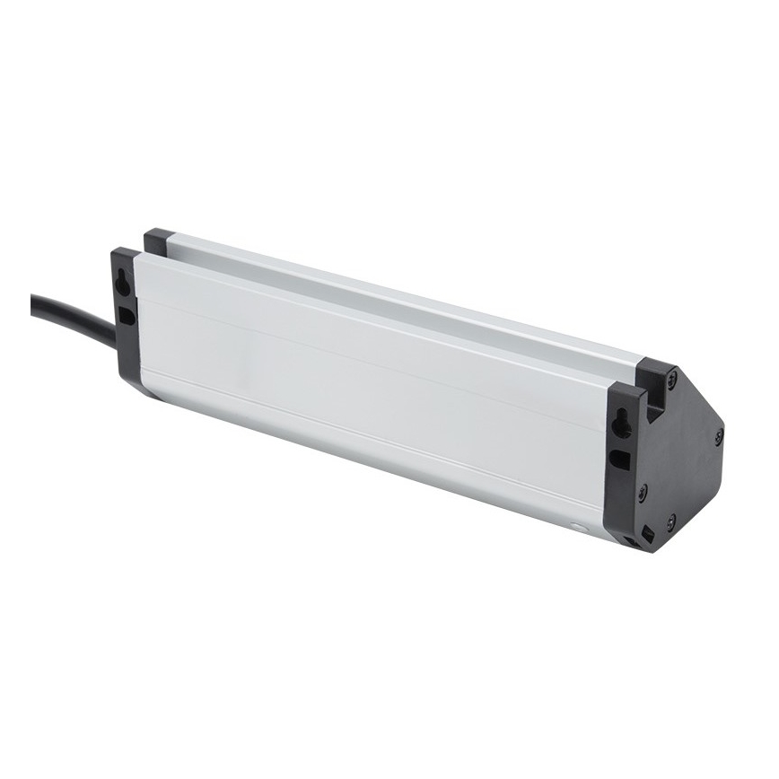 Pikendusjuhe 3Z + 2 x USB 1,5 m alumiinium/must
