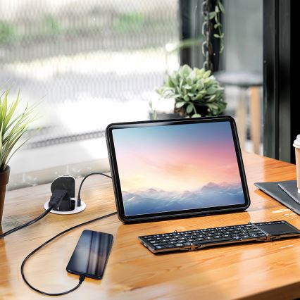 Pistiktorn lauale 1x230V + USB-C Power Delivery hõbedane/must