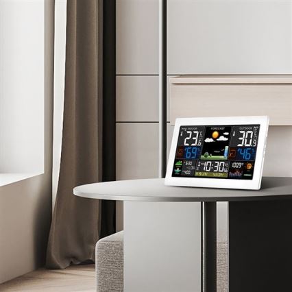 Värvilise LCD-ekraaniga ilmajaam 5V/2xAA + 2xAA