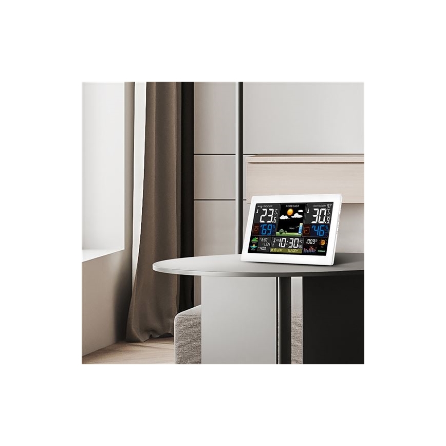Värvilise LCD-ekraaniga ilmajaam 5V/2xAA + 2xAA