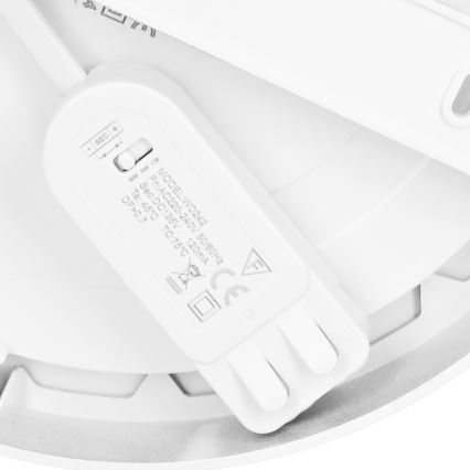 LED pinnapealne/süvistatav laepaneel 2-ühes 18W/230V 3000/4000/6000K läbimõõt 22,5 cm IP54 valge