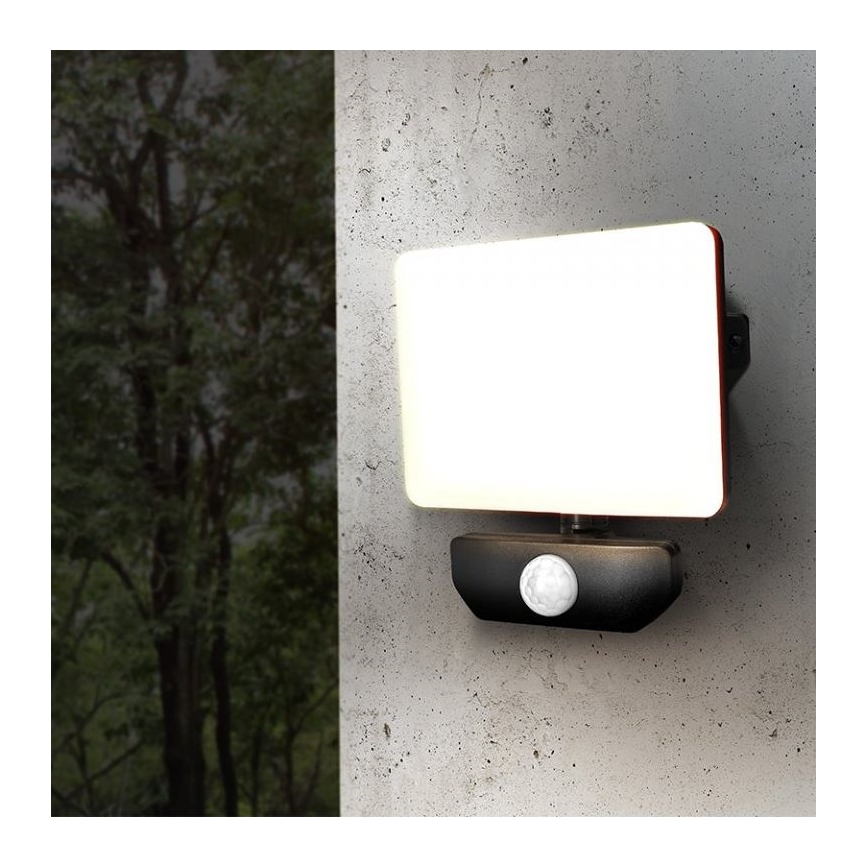 LED Väliprožektor anduriga LED/10W/230V 4000K IP44