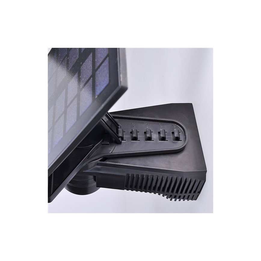 LED Prožektor päikesepaneeli ja anduriga 2000mAh LED/8W/3,7V IP44