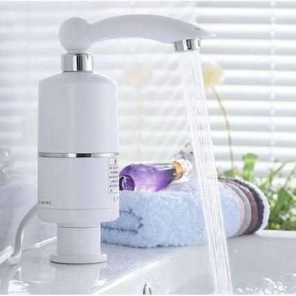 Spontaanne veesoojendi 3000W/230V valge