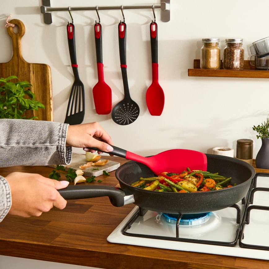 Tefal - silikoonist pannilabidas INGENIO