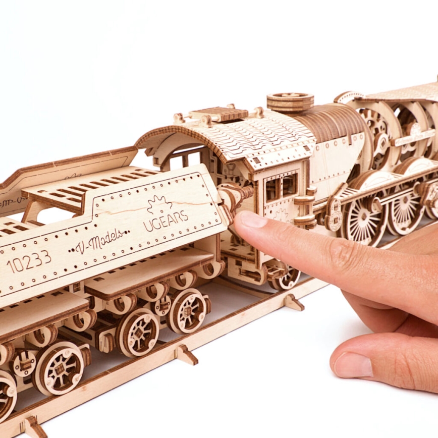 Ugears - 3D puidust mehaaniline pusle V-Express Auruvedur tenderiga