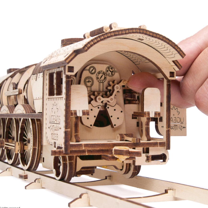 Ugears - 3D puidust mehaaniline pusle V-Express Auruvedur tenderiga